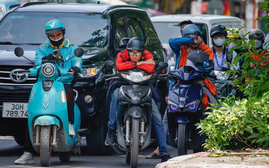 Hà Nội chưa xem xét cấm xe xăng trong Vành đai 1