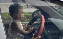 Lái xe cho trẻ em ngồi ghế lái bị xử phạt thế nào?