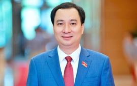 Nỗi lo từ chiếc điện thoại thông minh trên tay trẻ em