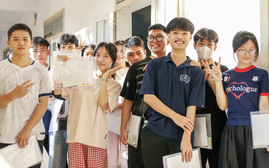Đề thi thử tốt nghiệp trung học phổ thông môn Vật  lí của Hưng Yên