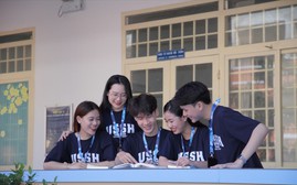 Nở rộ các dịch vụ ngân hàng cho học sinh, sinh viên