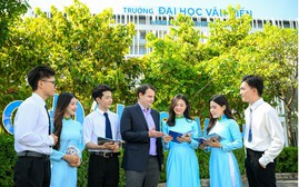 Đại học Văn Hiến triển khai nhiều chính sách học bổng, hỗ trợ học phí cho thí sinh 2K8
