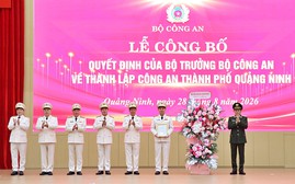Công bố Quyết định thành lập Công an thành phố Quảng Ninh