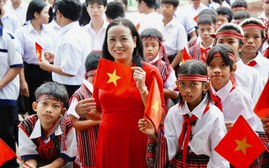Đánh giá giáo viên theo KPI: Ranh giới giữa "hiệu suất làm việc" và "đặc thù giáo dục"?