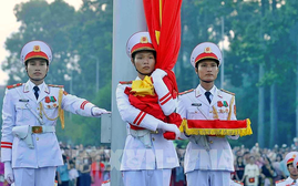 Lễ Thượng cờ mừng Quốc khánh 2/9 trên quảng trường Ba Đình