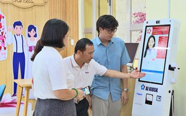 Phong trào "Bình dân học vụ số" đưa kỹ năng số đến từng người dân Thành phố Hồ Chí Minh