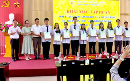Quảng Ninh tập huấn đội tuyển học sinh giỏi, tiếp tục nâng cao giáo dục mũi nhọn