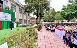 Tinh giản hồ sơ sổ sách: Trả người thầy về với bục giảng