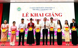 Hội Khuyến học các tỉnh, thành đồng loạt trao học bổng tiếp sức học sinh, sinh viên dịp khai giảng năm học mới