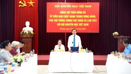 Phó Thủ tướng Trần Hồng Hà làm việc với Hội Khuyến học Việt Nam