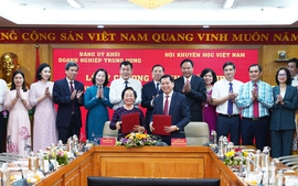 Hội Khuyến học Việt Nam và Đảng ủy Khối Doanh nghiệp Trung ương phối hợp đẩy mạnh các hoạt động khuyến học