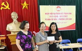 Chủ tịch Hội Khuyến học Việt Nam dự Ngày hội đại đoàn kết toàn dân tộc ở khu dân cư cơ sở