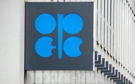 OPEC tiếp tục hạ dự báo nhu cầu dầu mỏ