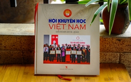 Giới thiệu sách ảnh Hội Khuyến học Việt Nam