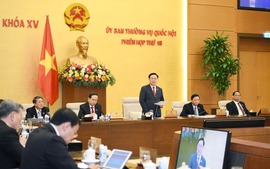 Hai nhóm nội dung quan trọng được thảo luận tại phiên họp thứ 18 của Ủy ban Thường vụ Quốc hội