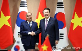 Lễ đón chính thức Chủ tịch nước Nguyễn Xuân Phúc và đoàn cấp cao thăm cấp Nhà nước tới Hàn Quốc