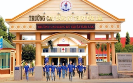 Uỷ ban nhân dân tỉnh Đắk Lắk chỉ đạo xử lý sai phạm về tuyển sinh tại Trường Cao đẳng Kỹ thuật Đắk Lắk