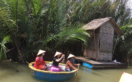 Khách du lịch nội địa Việt Nam chuẩn bị cán mốc 100 triệu lượt