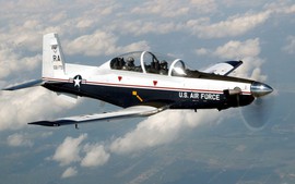Mỹ sẽ chuyển giao 12 máy bay huấn luyện T-6 cho Việt Nam