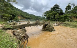 Các tỉnh phía Bắc thiệt hại nặng nề sau mưa lớn, lũ sông Hồng dâng cao