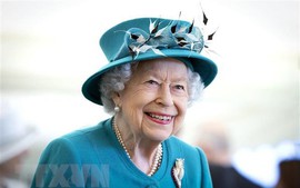 Nữ hoàng Anh - người trị vì cao tuổi nhất thế giới
