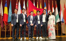 Cả 4 học sinh Việt Nam đều đoạt huy chương Olympic Sinh học Quốc tế