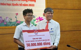 Thành phố Hồ Chí Minh: Thưởng học sinh đạt Huy chương Vàng IBO quốc tế 150 triệu đồng
