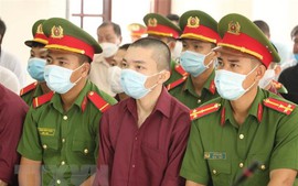 Xét xử vụ Tịnh thất Bồng Lai: Viện Kiểm sát Nhân dân đề nghị Lê Tùng Vân 5 năm 6 tháng tù