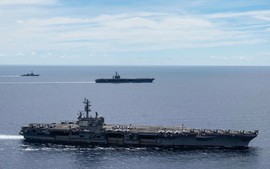 Hàng không mẫu hạm Mỹ USS Ronald Reagan trở lại Biển Đông