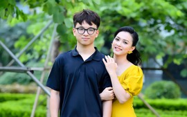 Con trai Hoa hậu Doanh nhân đoạt ngôi Thủ khoa kép