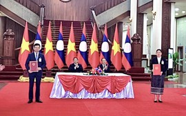 Ngân hàng Nhà nước Việt Nam và Ngân hàng Cộng hòa Dân chủ Nhân dân Lào ký kết nhiều điều khoản quan trọng