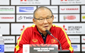 HLV Park Hang Seo: “Đã là cầu thủ đội tuyển quốc gia thì phải chiến thắng vì người hâm mộ”