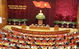 Ban chấp hành Trung ương Đảng đồng ý để đồng chí Nguyễn Xuân Phúc thôi giữ các chức vụ