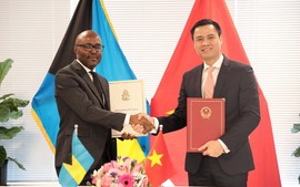 Việt Nam thiết lập quan hệ ngoại giao với Bahamas