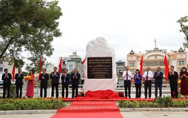 Gắn biển nhiều công trình chào mừng kỷ niệm 60 năm Ngày thành lập tỉnh Quảng Ninh