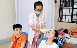 Lào Cai: Hàng nghìn học sinh bị đau mắt đỏ