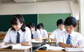 Vì sao ngày càng nhiều học sinh Nhật Bản nghỉ học?