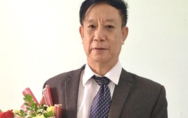 Nhà giáo Bùi Quang Tuyển: Cả đời vì sự học ở vùng đất nghèo