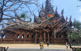 Chiêm ngưỡng đền Chân Lý, ngôi đền bằng gỗ nổi tiếng ở Pattaya - Thái Lan