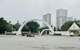 Hà Nội tiếp tục tháo rào sắt Công viên Cầu Giấy phục vụ người dân miễn phí