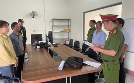 Tạm giữ hình sự Giám đốc và 6 đối tượng tại Trung tâm đăng kiểm 47-06D Đắk Lắk