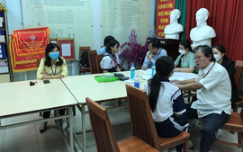 Thành phố Hồ Chí Minh tìm nguyên nhân gây sốt của nhiều học sinh tại hai trường Trung học cơ sở 