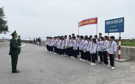 Quảng Ninh: Tổ chức "Tiết học biên cương" cho học sinh nơi địa đầu Tổ quốc