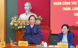 Trung ương Hội Khuyến học Việt Nam trao học bổng khuyến học tại Thái Nguyên