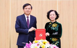 Tổng Biên tập Tạp chí Cộng sản Đoàn Minh Huấn giữ chức Bí thư Tỉnh ủy Ninh Bình