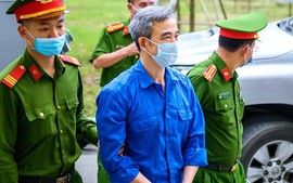 Nguyên Giám đốc Bệnh viện Tim Hà Nội Nguyễn Quang Tuấn được xem xét tình tiết giảm nhẹ