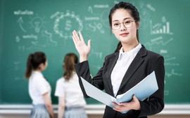 Thông tư 08/2023/TT-BGDĐT: Bao giờ giáo viên được nhận lương mới?