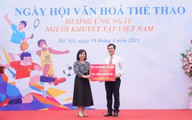 Quỹ Khuyến học Việt Nam trao 100 triệu đồng tặng Trường Phổ thông cơ sở Xã Đàn