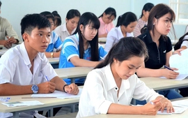 Hà Nội: 2 trường không tuyển sinh lớp 10 bằng học bạ