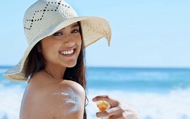 6 sản phẩm chăm sóc da không thể thiếu trong mùa hè